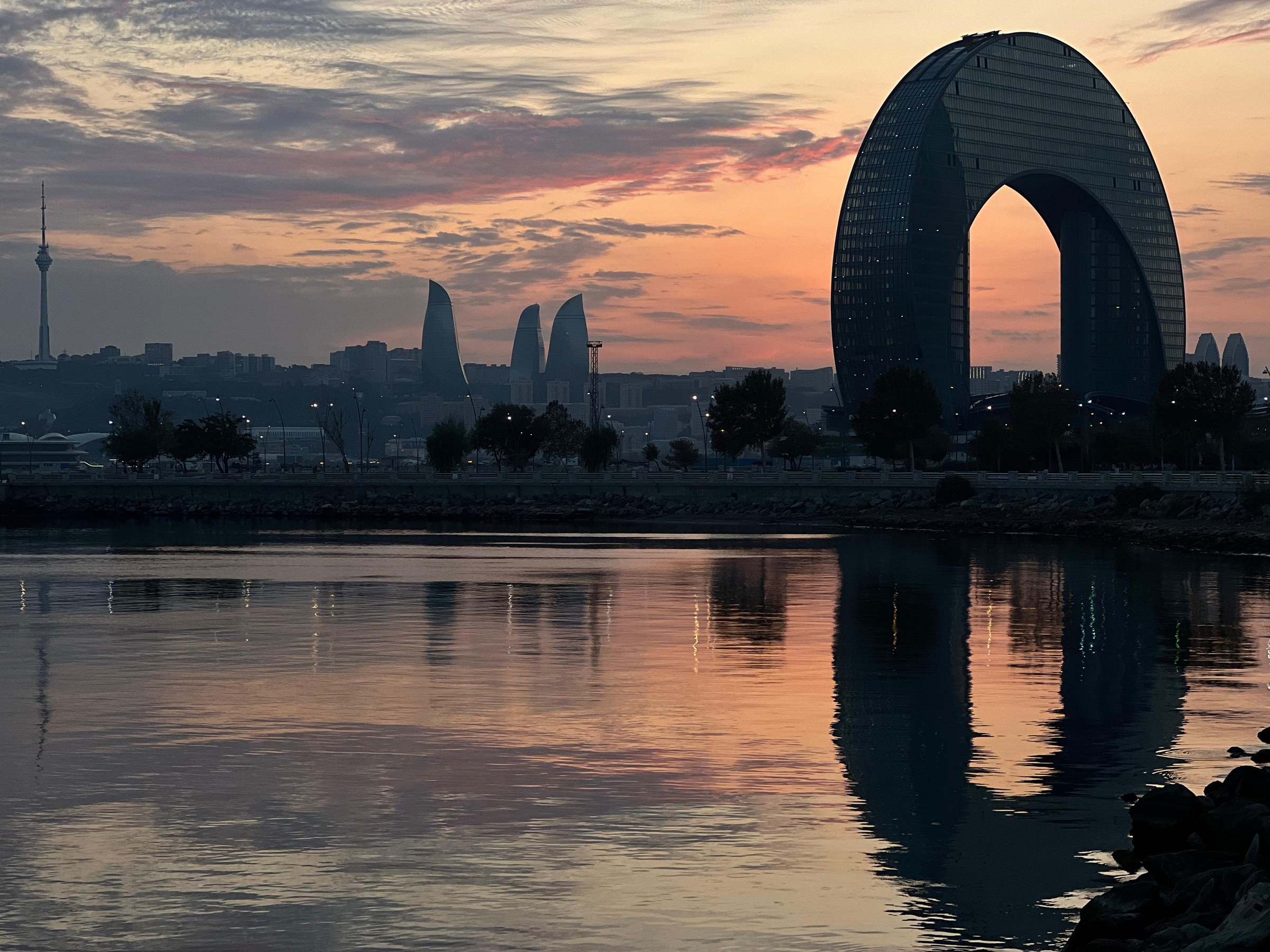 Arch and Reflection, Wide